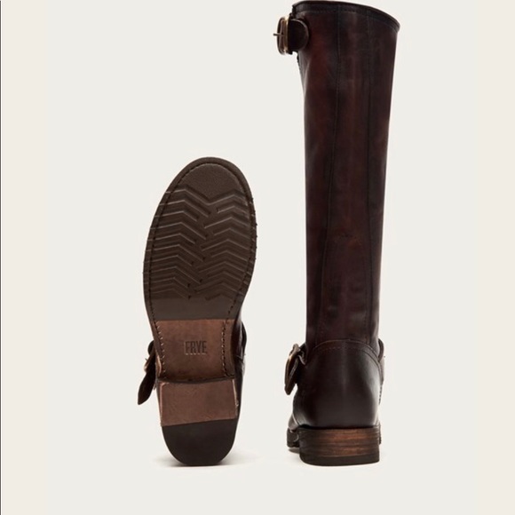 Frye Women’s Veronica Slouch Boot - Picture 5 of 8